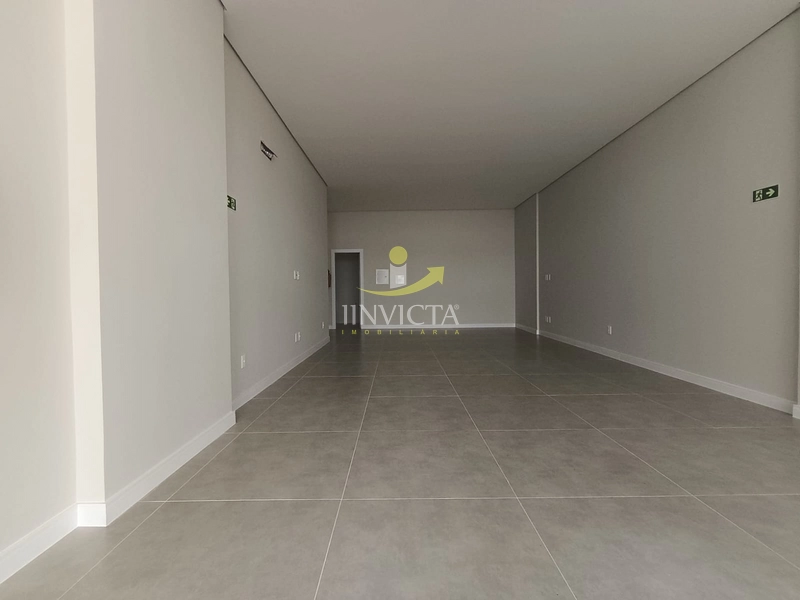Loja Disponível Para Aluguel Anual no Bairro Navegantes.: 4ª foto da galeria de imagens do imóvel