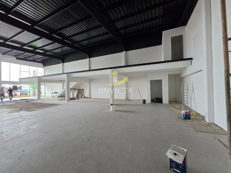 Loja disponível para aluguel anual na Av. Central.: 11ª foto da galeria de imagens do imóvel