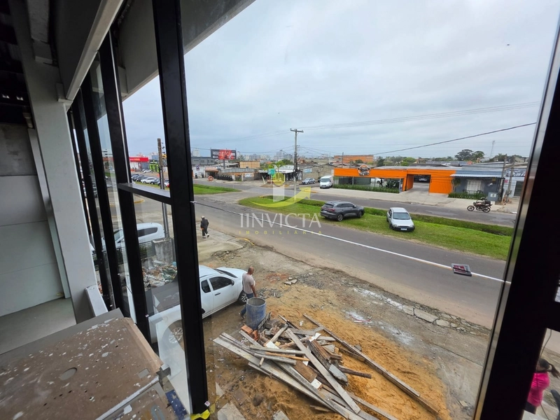 Loja disponível para aluguel anual na Av. Central.: 7ª foto da galeria de imagens do imóvel