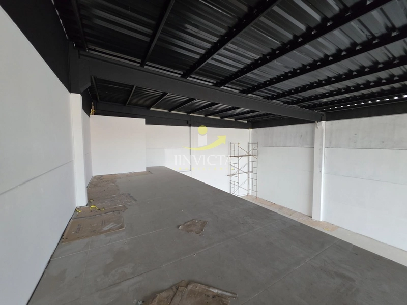 Loja disponível para aluguel anual na Av. Central.: 4ª foto da galeria de imagens do imóvel