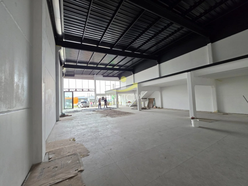 Loja disponível para aluguel anual na Av. Central.: 12ª foto da galeria de imagens do imóvel