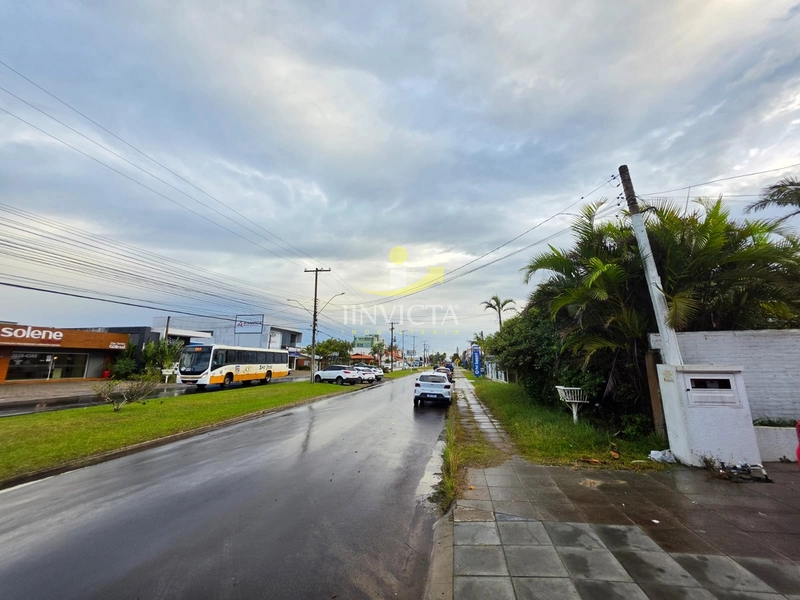 Loja disponível para aluguel anual na Av. Paraguassú em Atlântida.: 10ª foto da galeria de imagens do imóvel