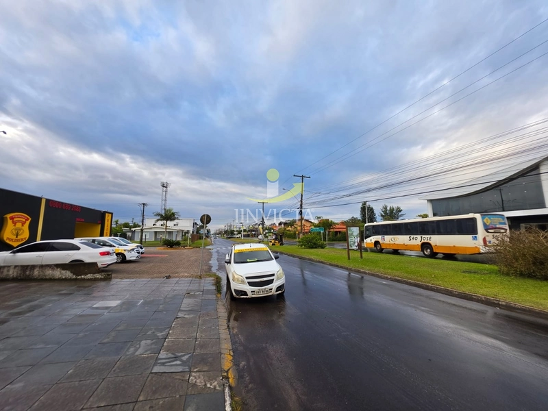 Loja disponível para aluguel anual na Av. Paraguassú em Atlântida.: 8ª foto da galeria de imagens do imóvel