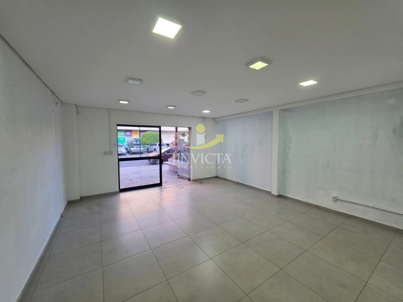Loja disponível para aluguel anual no Centro.: 4ª foto da galeria de imagens do imóvel