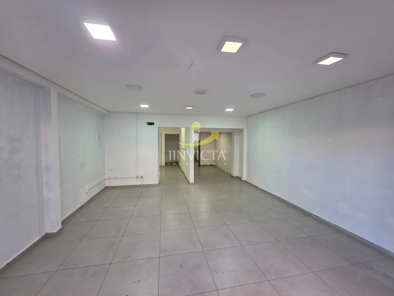 Loja disponível para aluguel anual no Centro.: 3ª foto da galeria de imagens do imóvel