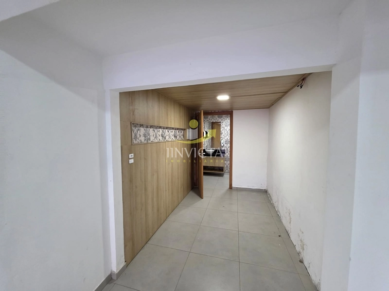 Loja disponível para aluguel anual no Centro.: 9ª foto da galeria de imagens do imóvel