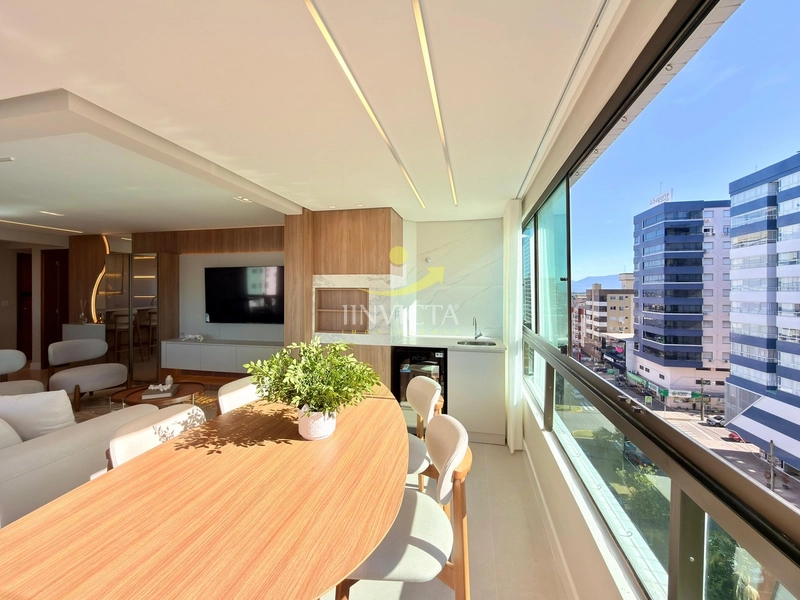 APARTAMENTO NA AVENIDA RUDÁ COM VISTA PARA O MAR!!: 2ª foto da galeria de imagens do imóvel
