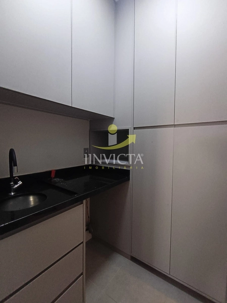 Loja disponível para aluguel anual no centro.: 8ª foto da galeria de imagens do imóvel