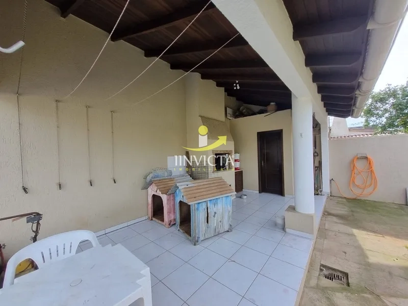 Casa com 3 dormitórios  disponível para aluguel no bairro Zona Nova.: 8ª foto da galeria de imagens do imóvel