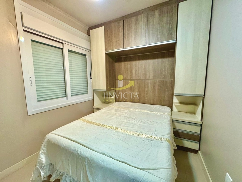 Apartamento com 2 dormitórios + dependência no centro.: 11ª foto da galeria de imagens do imóvel