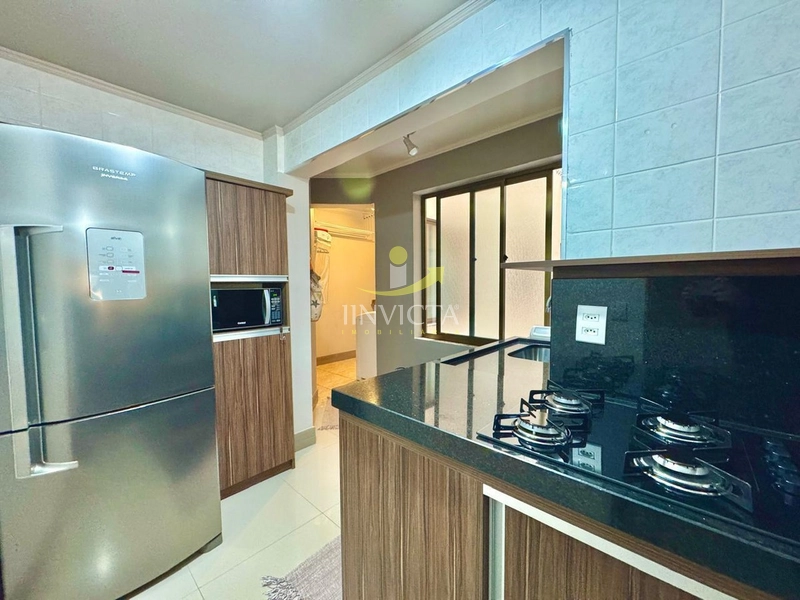 Apartamento com 2 dormitórios + dependência no centro.: 5ª foto da galeria de imagens do imóvel