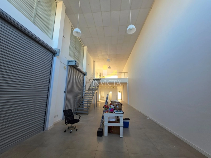 LOCAÇÃO ANUAL | LOJA COMERCIAL DE ESQUINA – AV. CENTRAL: 8ª foto da galeria de imagens do imóvel