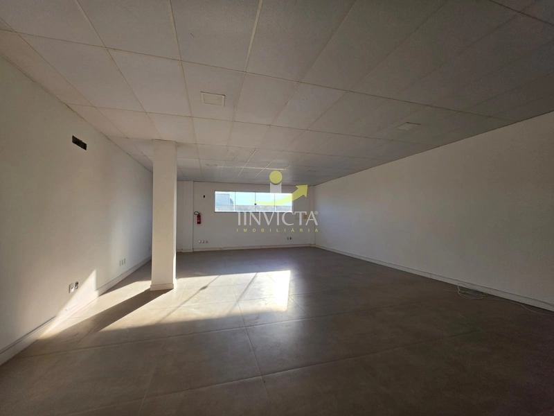 LOCAÇÃO ANUAL | LOJA COMERCIAL DE ESQUINA – AV. CENTRAL: 5ª foto da galeria de imagens do imóvel