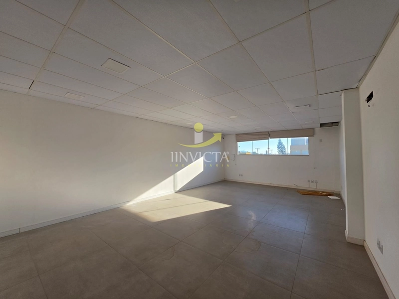 LOCAÇÃO ANUAL | LOJA COMERCIAL  – AV. CENTRAL: 4ª foto da galeria de imagens do imóvel