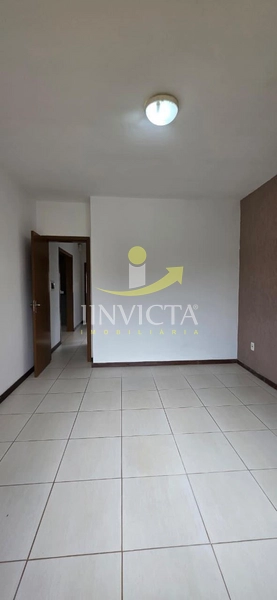Casa com 3 dormitórios disponível para aluguel anual em Xangri-lá.: 8ª foto da galeria de imagens do imóvel