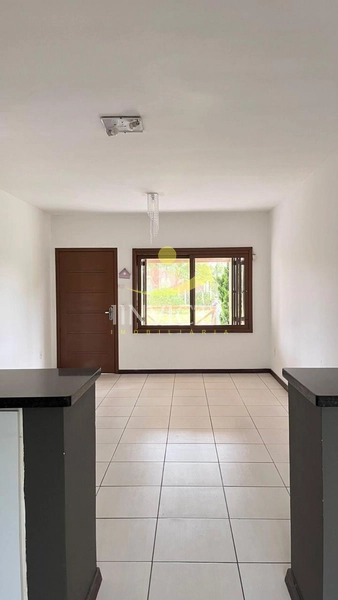 Casa com 3 dormitórios disponível para aluguel anual em Xangri-lá.: 6ª foto da galeria de imagens do imóvel