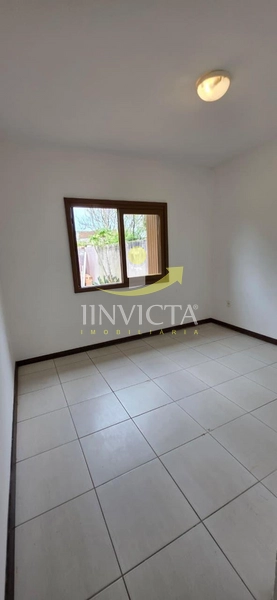 Casa com 3 dormitórios disponível para aluguel anual em Xangri-lá.: 9ª foto da galeria de imagens do imóvel