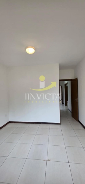Casa com 3 dormitórios disponível para aluguel anual em Xangri-lá.: 10ª foto da galeria de imagens do imóvel