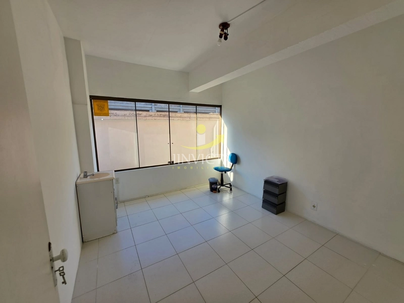 Sala comercial com 180m² no Centro.: 13ª foto da galeria de imagens do imóvel