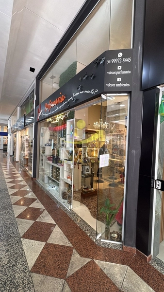 Loja com 30m² disponível para aluguel no Shopping Lynemar.: 1ª foto da galeria de imagens do imóvel