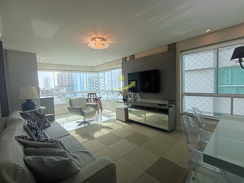 Apartamento com 3 dormitórios em prédio com infraestrutura.: 2ª foto da galeria de imagens do imóvel
