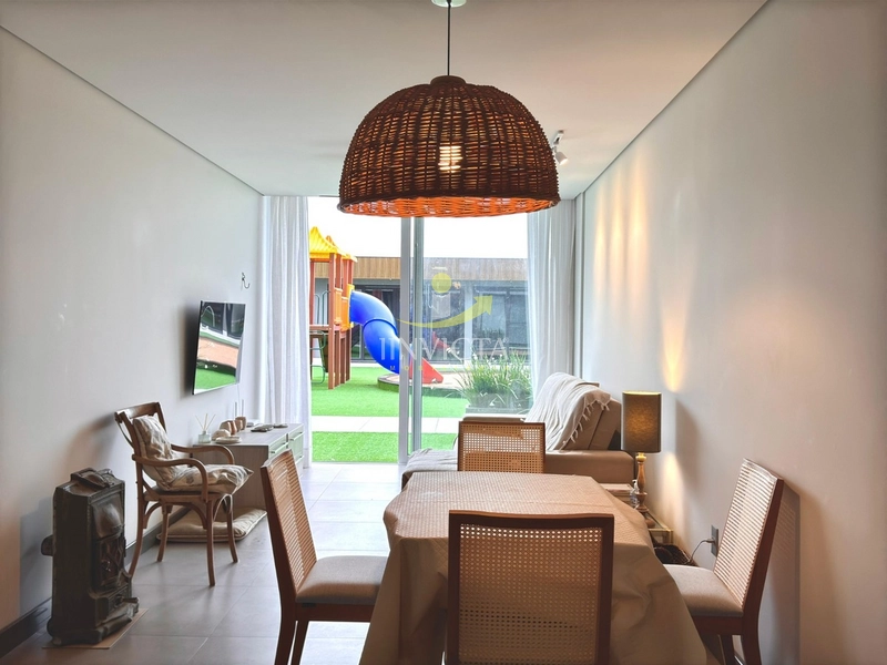 Apartamento 02 dormitórios disponível para aluguel anual em Atlântida.: 6ª foto da galeria de imagens do imóvel