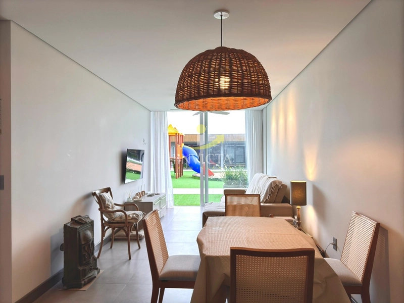 Apartamento 02 dormitórios disponível para aluguel anual em Atlântida.: 5ª foto da galeria de imagens do imóvel