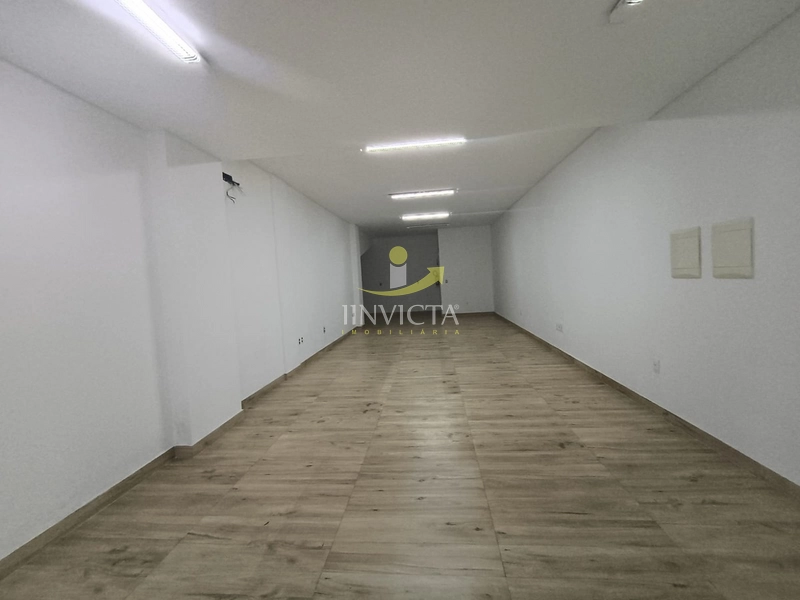 Loja disponível para aluguel no bairro Navegantes.: 6ª foto da galeria de imagens do imóvel