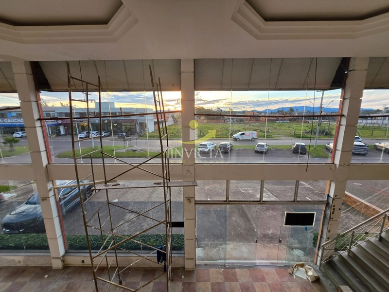 Loja com 1.400m²  disponível para aluguel anual em Xangri-lá.: 13ª foto da galeria de imagens do imóvel