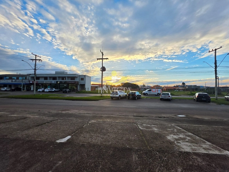 Loja com 1.400m²  disponível para aluguel anual em Xangri-lá.: 36ª foto da galeria de imagens do imóvel