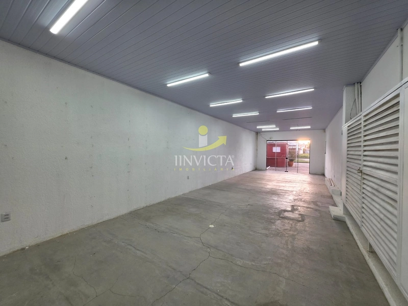 Loja com 1.400m²  disponível para aluguel anual em Xangri-lá.: 31ª foto da galeria de imagens do imóvel