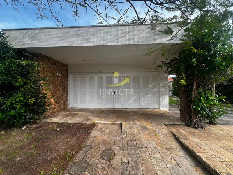 Casa com 4 Dormitórios Disponível para Aluguel Anual em Atlântida.: 16ª foto da galeria de imagens do imóvel