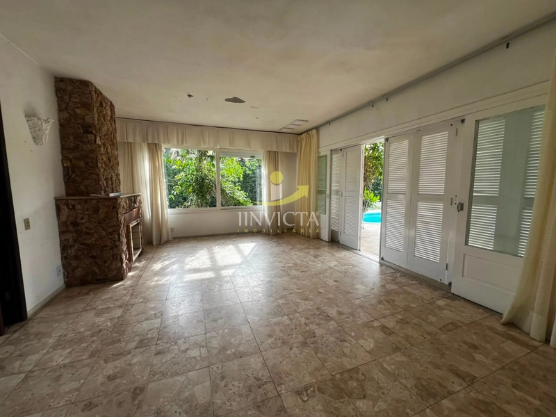 Casa com 4 Dormitórios Disponível para Aluguel Anual em Atlântida.: 5ª foto da galeria de imagens do imóvel