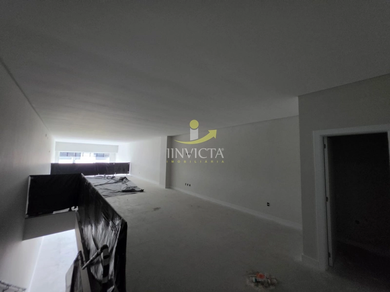 Loja de  Disponível para Aluguel Anual na Avenida Central.: 2ª foto da galeria de imagens do imóvel