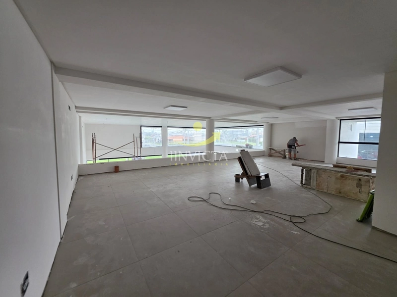 Loja Disponível para Aluguel Anual no Bairro Zona Nova.: 6ª foto da galeria de imagens do imóvel