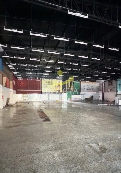 Loja Estruturada para Supermercado na Avenida Paraguassú.: 2ª foto da galeria de imagens do imóvel