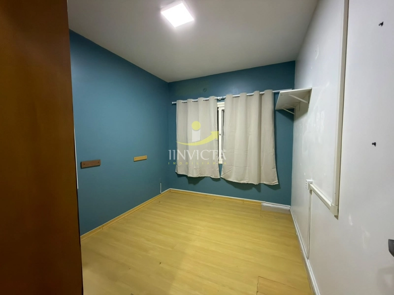 Sobrado com 03 Dormitórios Disponível para Aluguel Anual no Centro.: 15ª foto da galeria de imagens do imóvel