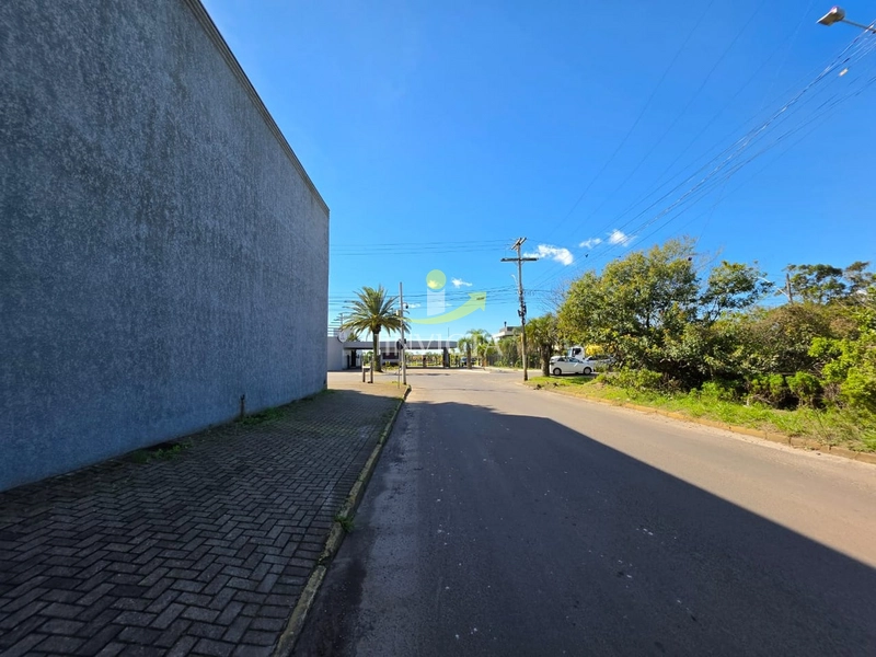Pavilhão com ótima localização: 4ª foto da galeria de imagens do imóvel