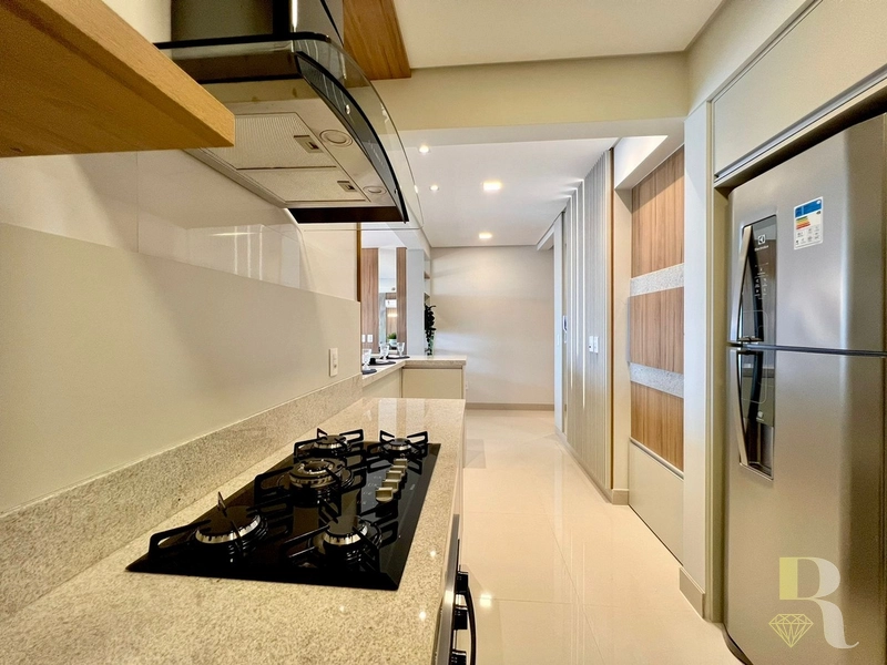 APARTAMENTO FINAMENTE DECORADO COM VISTA PARA O MAR: 19ª foto da galeria de imagens do imóvel