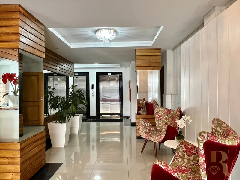 Apartamento 03 dormitórios junto ao mar: 29ª foto da galeria de imagens do imóvel