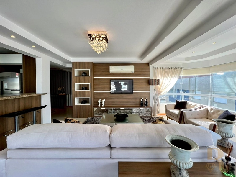 Apartamento 03 dormitórios junto ao mar: 8ª foto da galeria de imagens do imóvel