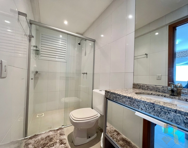 Apartamento 03 dormitórios junto ao mar: 24ª foto da galeria de imagens do imóvel
