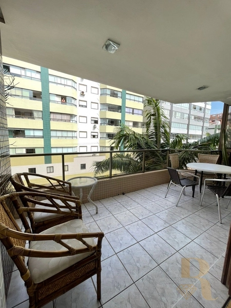 EXCELENTE APARTAMENTO NA ZONA NOVA DE FRENTE PRÓXIMO DA BEIRA MAR: 1ª foto da galeria de imagens do imóvel
