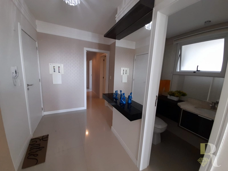 Amplo Apartamento de 3 Dormitórios na melhor localização: 2ª foto da galeria de imagens do imóvel