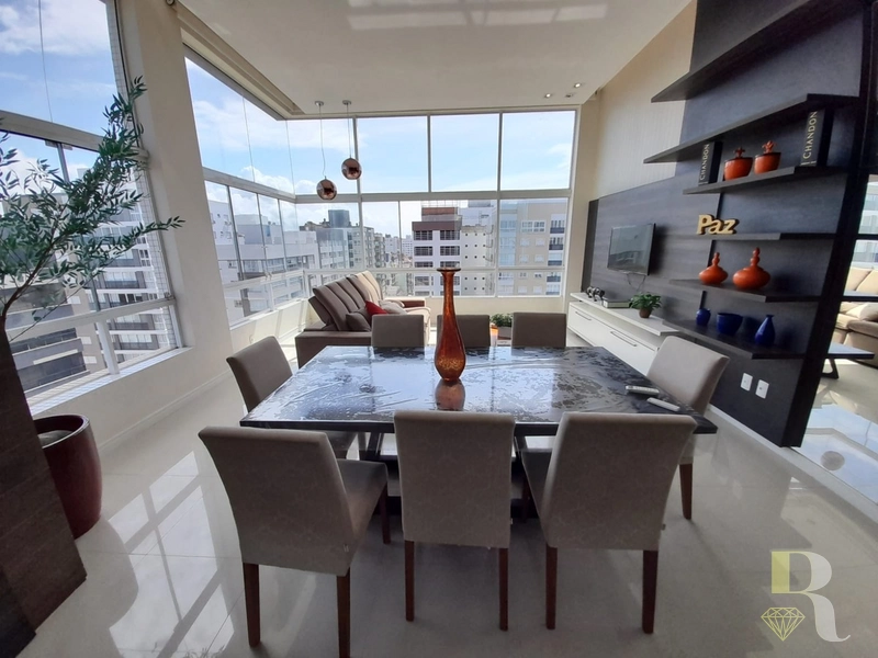 Amplo Apartamento de 3 Dormitórios na melhor localização: 3ª foto da galeria de imagens do imóvel