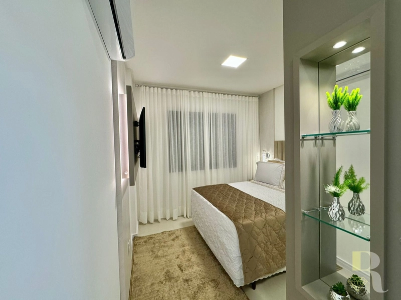 Apartamento de 2 dormitórios, mobiliado e decorado em andar alto...: 27ª foto da galeria de imagens do imóvel