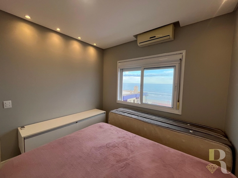 Apartamento de 2 dormitórios com vista mar: 13ª foto da galeria de imagens do imóvel