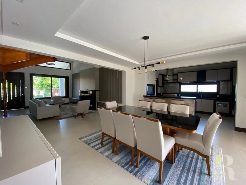 Belissíma casa pronta para receber sua família e amigos, na praia de A: 19ª foto da galeria de imagens do imóvel