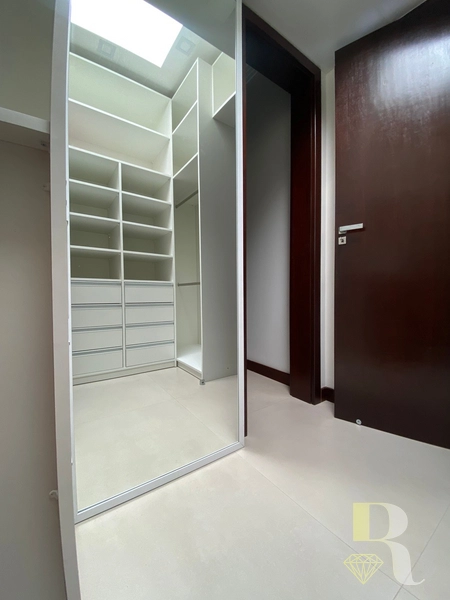 Belissíma casa pronta para receber sua família e amigos, na praia de A: 42ª foto da galeria de imagens do imóvel
