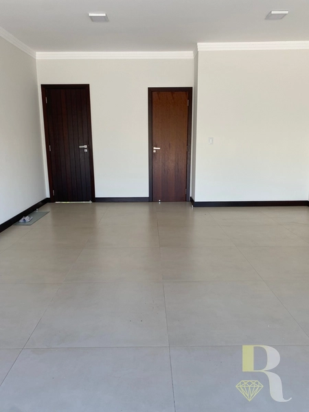 Belissíma casa pronta para receber sua família e amigos, na praia de A: 35ª foto da galeria de imagens do imóvel